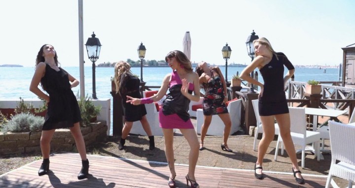 09 Eleonora Quinci - Fortunata - Official Video Diga Alberoni Venezia - Lido Oro Benon marketing territoriale